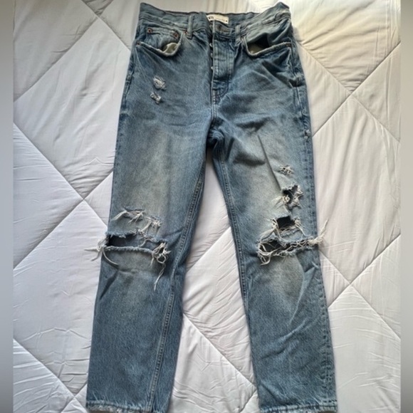 Zara ripped jeans - Picture 1 of 1